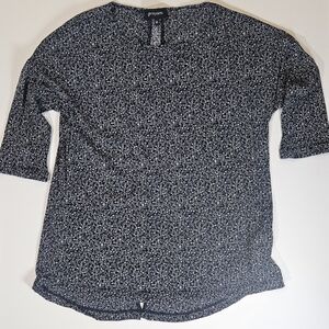 Grayson Blouse Womens Size Medium Blue Floral Half Sleeve